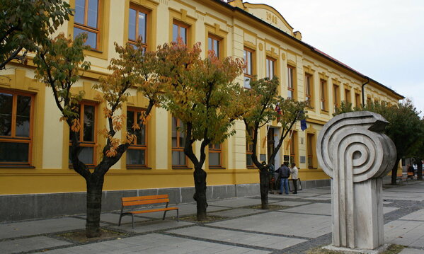 Budovy občianskej vybavenosti